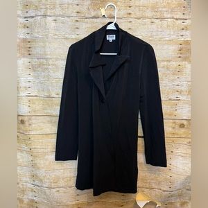 Mimi maternity blazer 🛍